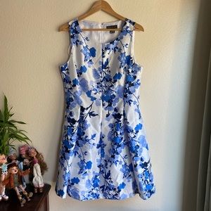 Size 14 Jessica Howard Floral Dress